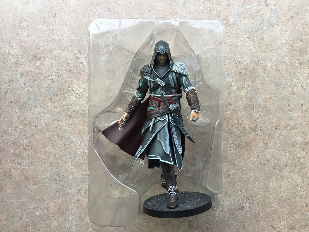 Assassin Creed Revelations Figurine Ezio Auditore Da Firenze