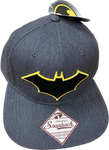 HAT CAP BATMAN LOGO FLATBILL FLEX CAP (BCSB5IMWBTM)